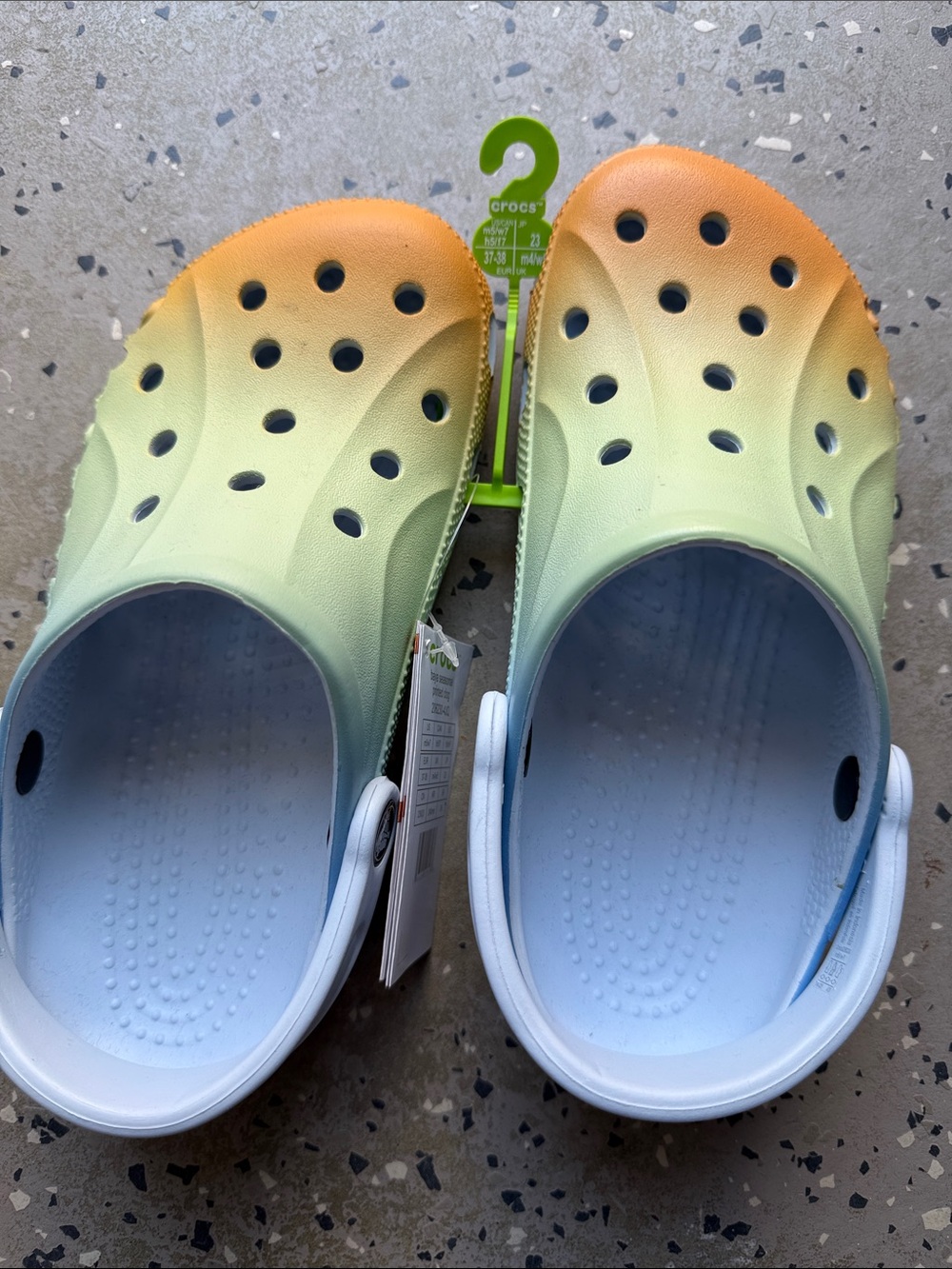 CROCS Unisex Ombre Clogs in Green, Orange & Light Blue Size M5/W7 NWT